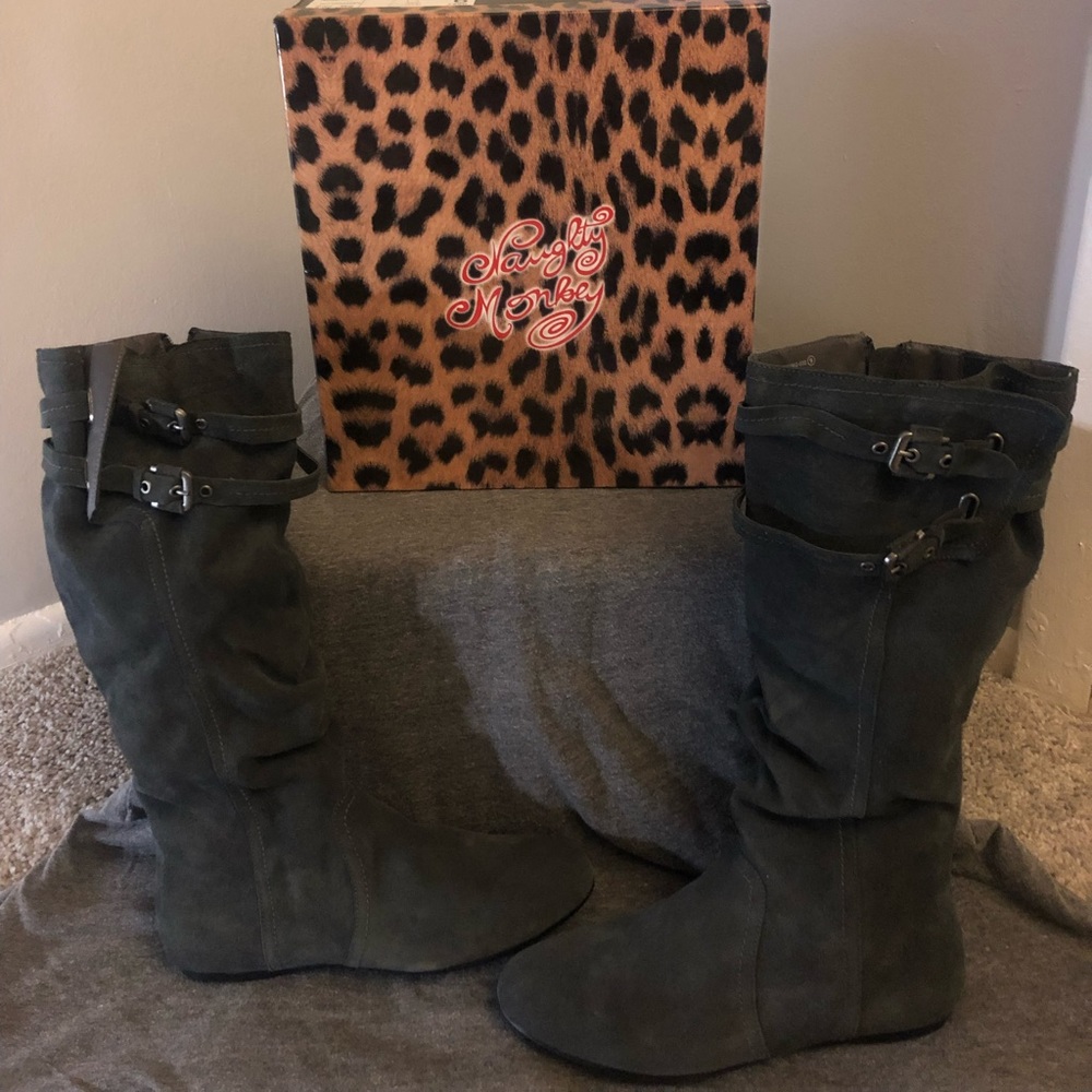 Naughty Monkey Flat Boots Grey Size 9
